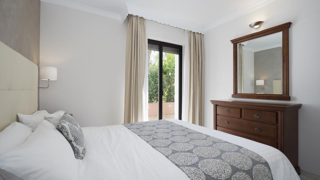 Club Jardines Del Puerto Apartment Marbella Bagian luar foto