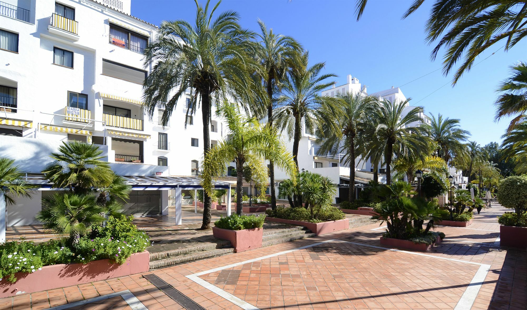 Club Jardines Del Puerto Apartment Marbella Bagian luar foto